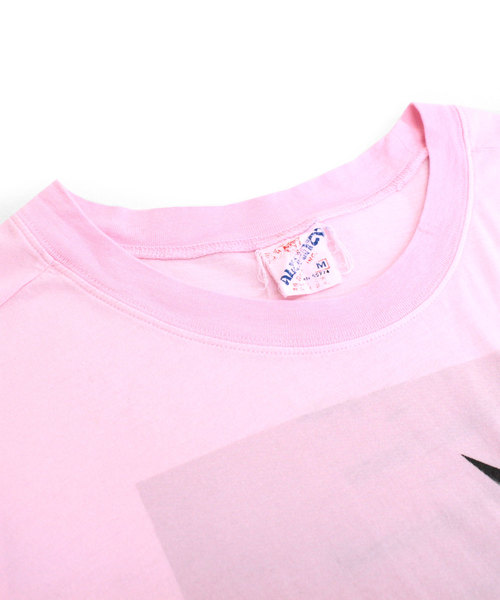 RNA(アールエヌエー)の「M1169 NEW ROSE TEE(Tシャツ/カットソー・レディース・ホワイト/ブラック/ピンク・MEDIUM)」の4枚目の写真