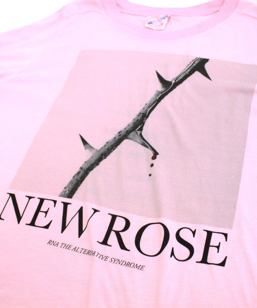 RNA(アールエヌエー)の「M1169 NEW ROSE TEE(Tシャツ/カットソー・レディース・ホワイト/ブラック/ピンク・MEDIUM)」の8枚目の写真