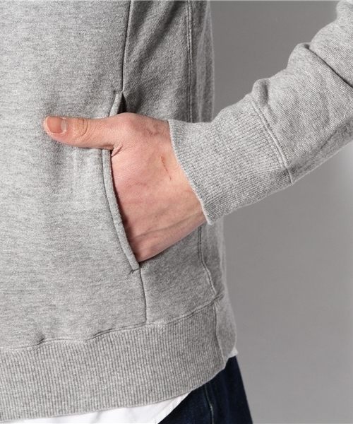 PAPER CHEST(ペーパーチェスト)の「PAPER CHEST MENS / 裏毛パーカー(パーカー・メンズ・トップグレー・4/3)」の5枚目の写真