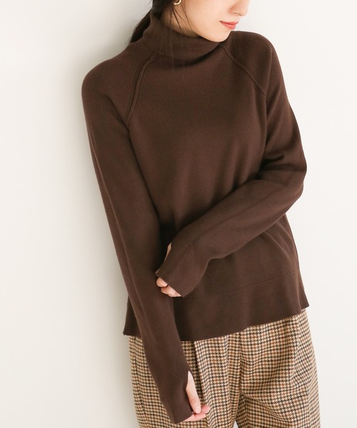 select MOCA（セレクトモカ）の「タートルリンギングデザインニット(ロングスリーブフィンガーホールニット)（ニット/セーター・レディース・ブラック/ベージュ/ブラウン/アイボリー・FREE）」の14枚目の写真