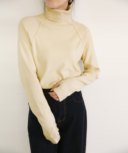 select MOCA（セレクトモカ）の「タートルリンギングデザインニット(ロングスリーブフィンガーホールニット)（ニット/セーター・レディース・ブラック/ベージュ/ブラウン/アイボリー・FREE）」の9枚目の写真