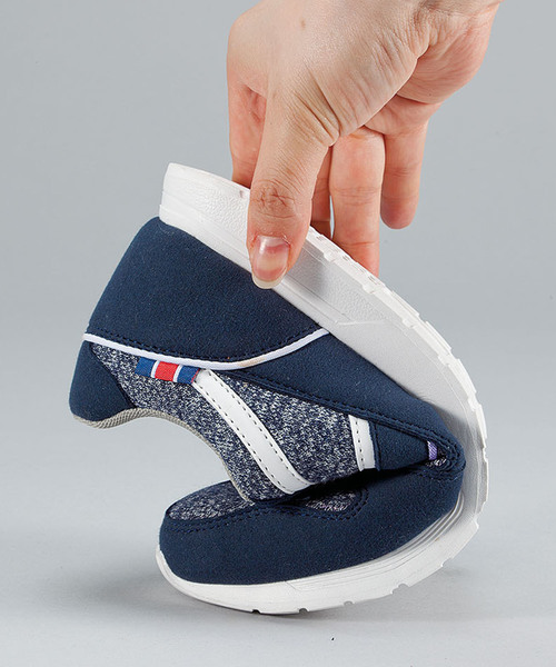 BELLUNA（ベルーナ）の「サイドラインニット使いスニーカー（スニーカー・レディース・ブラック/ベージュ/ワインレッド/グレー/ネイビー・22.5/23/23.5/24/24.5/25）」の9枚目の写真