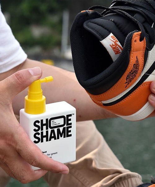 SHOE SHAME(シューシェイム)の「〈SHOE SHAME/シューシェイム〉Sweet feet/除菌消臭スプレー(シューケア用品)」|ホワイト×イエロー