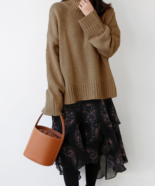 Girly Doll（ガーリードール）の「リブハイネックニット（ニット/セーター・レディース・アイボリー/グレー/ベージュ/ブラック/ブラウン/カーキ/ブルーグレー/モカ・FREE）」の7枚目の写真