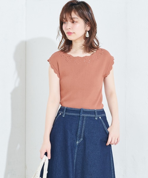 natural couture（ナチュラルクチュール）の「衿ぐりお花刺繍お上品ニット（ニット/セーター・レディース・ブラック/ミント/ラベンダー/キャメル・FREE）」の10枚目の写真