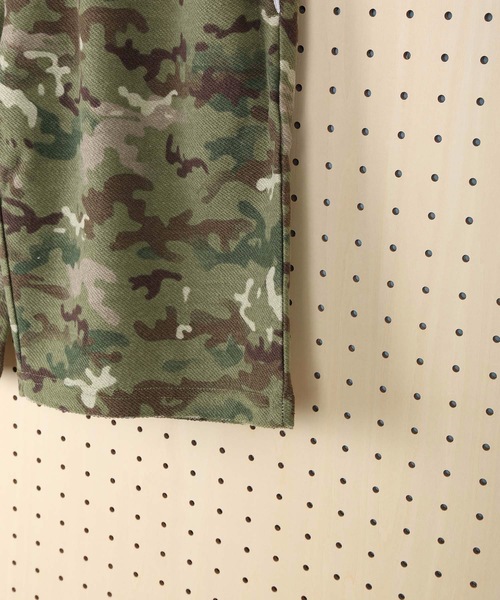 OUTDOOR PRODUCTS(アウトドアプロダクツ)の「【OUTDOOR PRODUCTS】総柄ショーツ 裏毛プリント ウェストリブ仕様(スウェットパンツ・メンズ・ホワイト/ブラック/グリーン/カーキ/ライトブルー/ネイビー/グレー/スミクロ/ブルー/レッド・LARGE/MEDIUM/X-LARGE/SMALL)」の16枚目の写真
