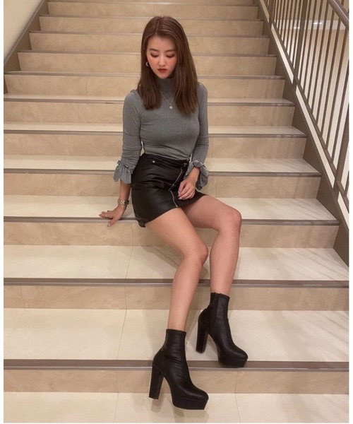 R&E（アールアンドイー）の「【20AW新作】【R&E】ストーム付きセンターシームショートブーツ（ブーツ・レディース・ブラック/ブラック系その他・LL/S/M/L）」の11枚目の写真