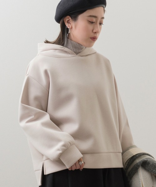 Ambre Neige（アンブルネージュ）の「【パウダーのようなさらさら感。マシュマロのようなもちもち感。】パウダリーパーカー／WEB/EC限定商品（パーカー・レディース・ホワイト/モカ/グレー系その他・MEDIUM/LARGE）」の18枚目の写真