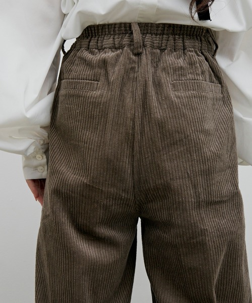 Libra Cue（リブラ キュー）の「Libra リラックスコーデュロイパンツ（スラックス・レディース・ホワイト/ブラック/グレー・FREE）」の13枚目の写真