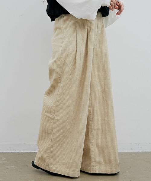 Libra Cue（リブラ キュー）の「Libra リラックスコーデュロイパンツ（スラックス・レディース・ホワイト/ブラック/グレー・FREE）」の8枚目の写真