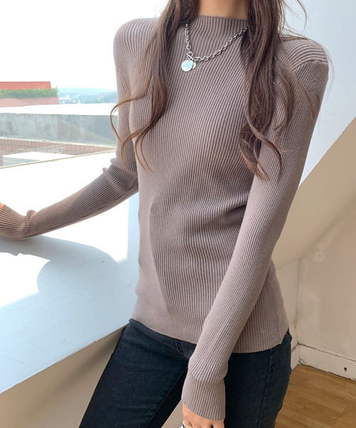 Girly Doll(ガーリードール)の「リブニットトップス(Tシャツ/カットソー・レディース・ブラック/ブラック系その他/ブラック系その他2/グレー/グレー系その他2/ブラウン/ブラウン系その他2/ブラウン系その他3/ブラウン系その他5/ベージュ/ベージュ系その他/ベージュ系その他2/カーキ/グリーン系その他2/イエロー系その他2/ボルドー/レッド系その他2/レッド系その他/キャメル/ブラウン系その他/ホワイト系その他2/グレー系その他/グリーン系その他/イエロー系その他/ホワイト/ホワイト系その他・FREE)」の15枚目の写真