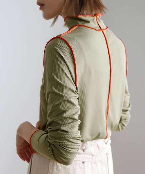 select MOCA（セレクトモカ）の「2021 SS ハイネックリンキングニュアンストップス（Tシャツ/カットソー・レディース・ブルー/グリーン/アイボリー・FREE）」の3枚目の写真