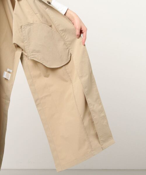 Aunt Marie's（アントマリーズ）の「ロングトレンチポンチョ（トレンチコート・レディース・ベージュ/ブラック/グレイッシュベージュ・FREE）」の5枚目の写真