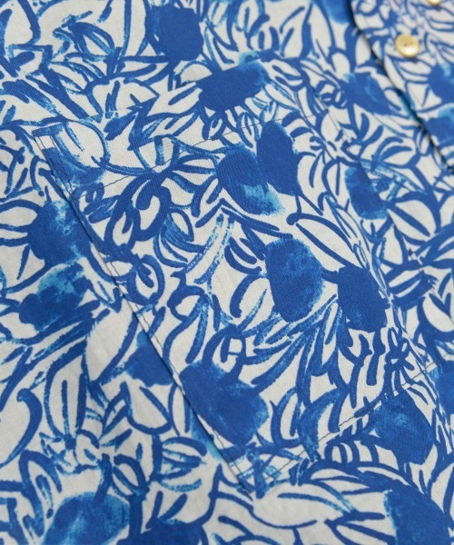 HOLIDAY（ホリデイ）の「SUNO&MORRISON KHADI BIG SHIRT スノアンドモリソンカディビッグシャツ（シャツ/ブラウス・レディース・ブルー・ONE SIZE）」の5枚目の写真