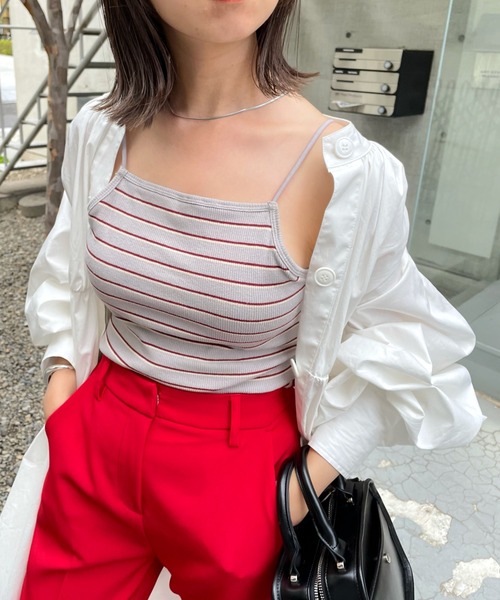 WHO'S WHO gallery（フーズフーギャラリー）の「リブキャミ（キャミソール・レディース・ブラック/グレー/オフホワイト/ベージュ系その他/サックスブルー/ホワイト/グレー系その他/ブラック系その他/グリーン/ブラウン・FREE）」の6枚目の写真