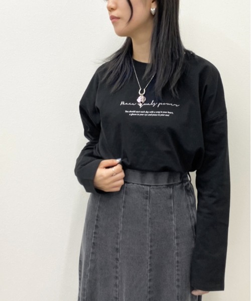 apres jour mignon(アプレジュールミニョン)の「シンプルロゴロンT【ZOZOTOWN限定アイテム】(Tシャツ/カットソー・レディース・アイボリー/ブラック/オフホワイト・X-LARGE/フリー)」の16枚目の写真