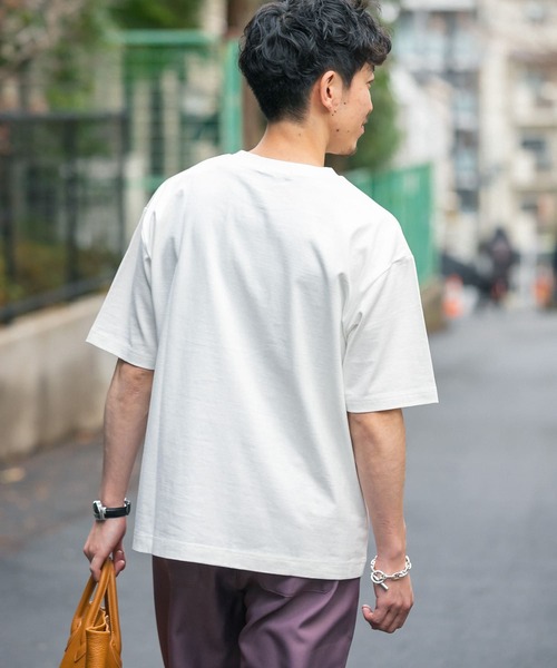 ITEMS URBANRESEARCH（アイテムズ アーバンリサーチ）の「2-PACK ビッグシルエットTシャツ（Tシャツ/カットソー・メンズ・ベージュ/ブルー/ブラック/ゴールド/パープル・LARGE/MEDIUM/SMALL）」の16枚目の写真