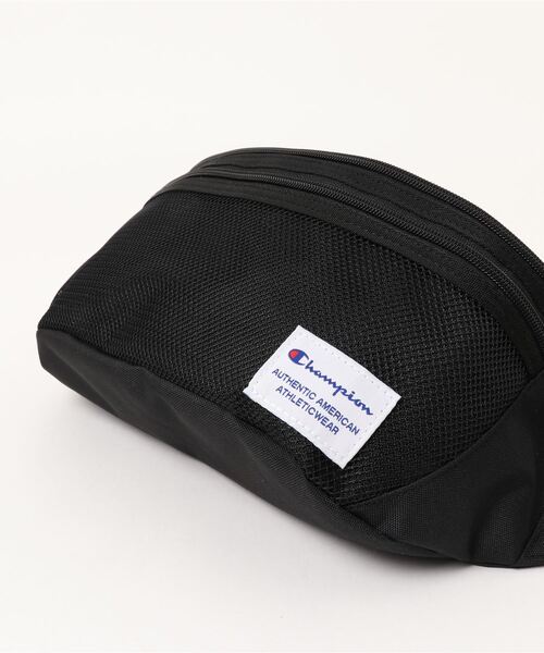 Champion（チャンピオン）の「Champion／チャンピオン　ボディーバッグ　67022（ボディバッグ/ウエストポーチ・メンズ・ブラック/ブルー・FREE）」の10枚目の写真