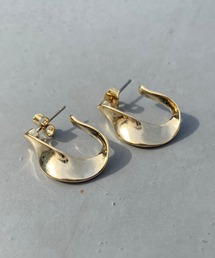 ゴールドフープピアス