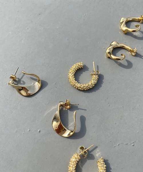 natural couture（ナチュラルクチュール）の「ゴールドフープピアス（ピアス（両耳用）・レディース・その他1/その他3/その他5・FREE）」の12枚目の写真