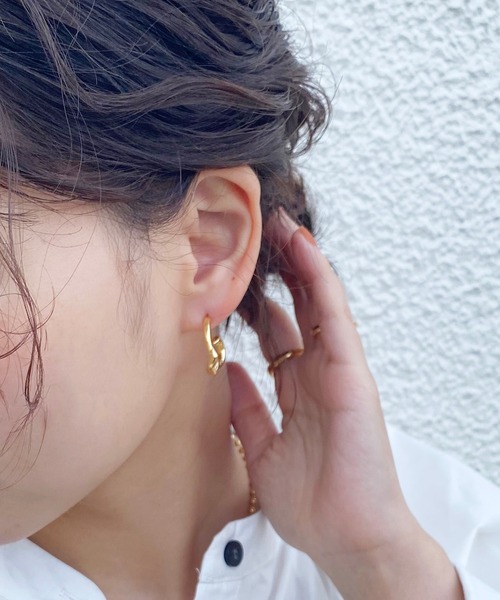 natural couture（ナチュラルクチュール）の「ゴールドフープピアス（ピアス（両耳用）・レディース・その他1/その他3/その他5・FREE）」の9枚目の写真