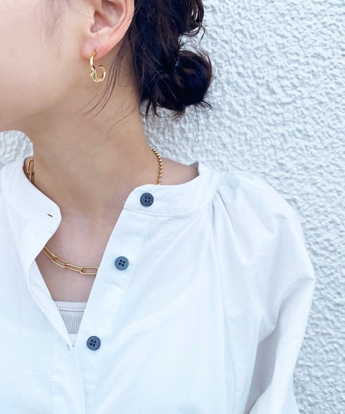 natural couture（ナチュラルクチュール）の「ゴールドフープピアス（ピアス（両耳用）・レディース・その他1/その他3/その他5・FREE）」の4枚目の写真