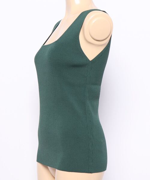 SALON adam et rope'(サロン アダム エ ロペ)の「UVケアマシンウォッシャブルスクエアタンクトップ(タンクトップ・レディース・ダークブラウン/グリーン/ベージュ/ピンク・FREE)」の14枚目の写真