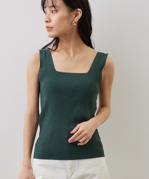 SALON adam et rope'(サロン アダム エ ロペ)の「UVケアマシンウォッシャブルスクエアタンクトップ(タンクトップ・レディース・ダークブラウン/グリーン/ベージュ/ピンク・FREE)」の1枚目の写真