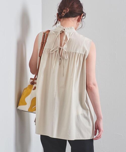 UNITED ARROWS（ユナイテッドアローズ）の「UWFM バックリボン フリル ノースリーブ ブラウス◆（シャツ/ブラウス・レディース・ホワイト/ベージュ/ライトピンク・FREE）」の8枚目の写真