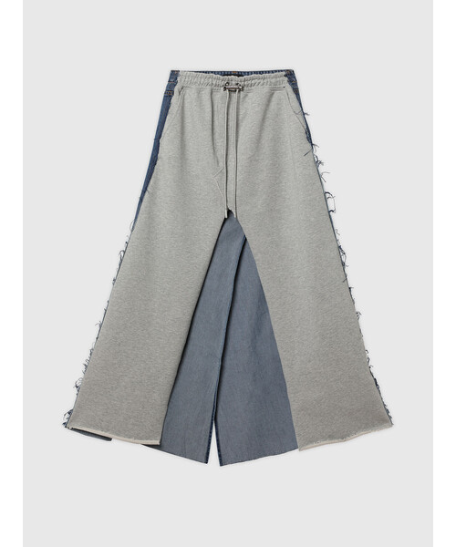 DIESEL(ディーゼル)の「レディース デニム ジャージ ドッキング マキシ ロング スカート(スカート・レディース・グレー・SMALL/X-SMALL/MEDIUM)」の3枚目の写真