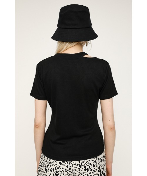 SLY(スライ)の「CUTTING NECK TOPS カッティングネック トップス(Tシャツ/カットソー・レディース・アイボリー/ブルー/ブラック・FREE)」の7枚目の写真