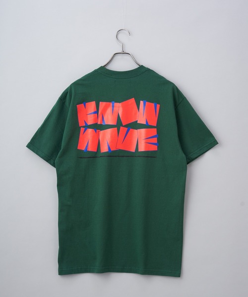 KNOW WAVE(ノウ ウェイブ)の「【KNOW WAVE / ノウ ウェーブ】BUILDING BLOCKS TEE/バックプリントTシャツ(Tシャツ/カットソー・メンズ・ホワイト/グリーン・MEDIUM/LARGE)」の2枚目の写真