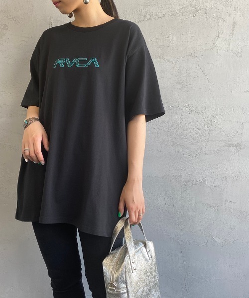 RVCA（ルーカ）の「[RVCA/ルーカ] GLITCH BIT バックプリントTシャツ（Tシャツ/カットソー・レディース・ブラック/ホワイト・L/M）」の22枚目の写真