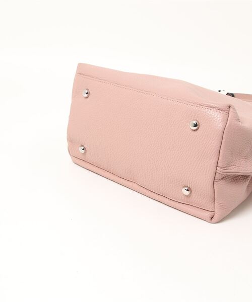 BEARDSLEY（ビアズリー）の「《GIANNI NATARO CAROL J》レザーバッグ（トートバッグ・レディース・カーキ/ピンク・FREE）」の5枚目の写真