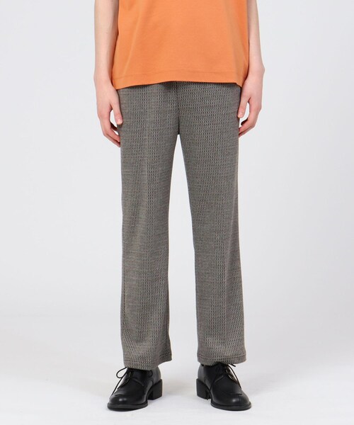 tk.TAKEO KIKUCHI（ティーケータケオキクチ）の「◆ジグザグジオメトリック ジャカードパンツ（ユニセックスアイテム）（その他パンツ・メンズ・ブラック系3/ブラウン系4・88/66）」の6枚目の写真