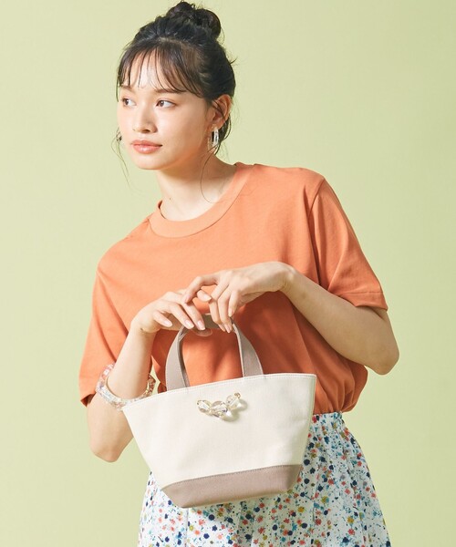 ANEVER(アンエバー)の「【SEDUM】洗える Tシャツ IN フラワーポーチ(Tシャツ/カットソー・レディース・ホワイト系・38)」の22枚目の写真