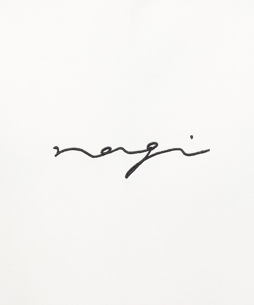 tk.TAKEO KIKUCHI(ティーケータケオキクチ)の「◆凪 × tk.TAKEO KIKUCHI「口紅を塗る女の子」Tシャツ(Tシャツ/カットソー・メンズ・ブラック/オフホワイト/ホワイト系7・01/02/03)」の6枚目の写真