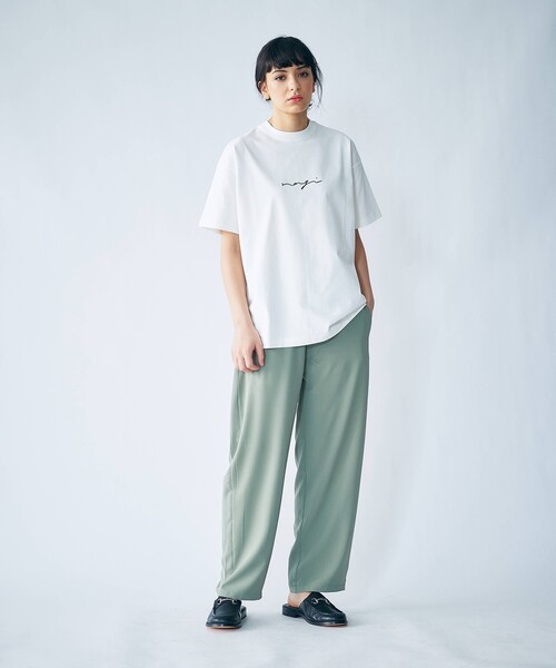 tk.TAKEO KIKUCHI(ティーケータケオキクチ)の「◆凪 × tk.TAKEO KIKUCHI「口紅を塗る女の子」Tシャツ(Tシャツ/カットソー・メンズ・ブラック/オフホワイト/ホワイト系7・01/02/03)」の17枚目の写真