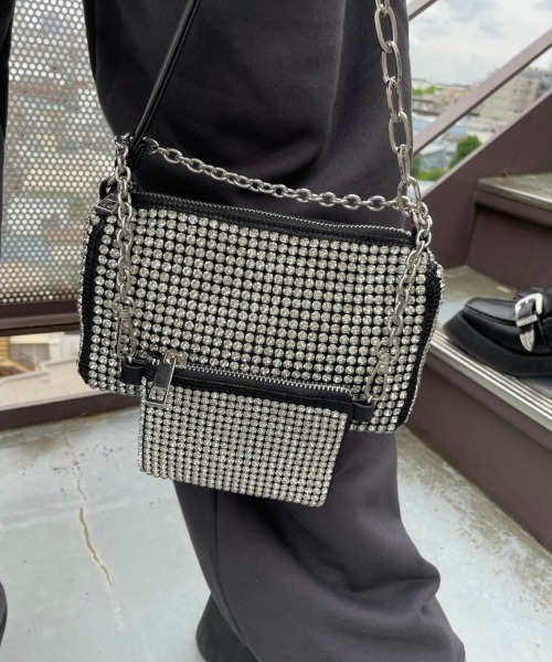 FIG&VIPER（フィグアンドバイパー）の「ラインストーンショルダーミニBAG（ショルダーバッグ・レディース・ブラック・FREE）」の8枚目の写真