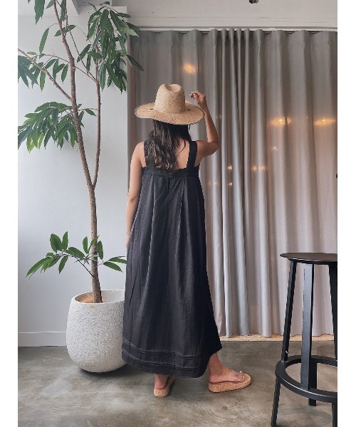 TRUNC（トランクエイティーエイト）の「Pin Tuck OnePiece（ワンピース・レディース・ブラック/ベージュ・FREE）」の8枚目の写真