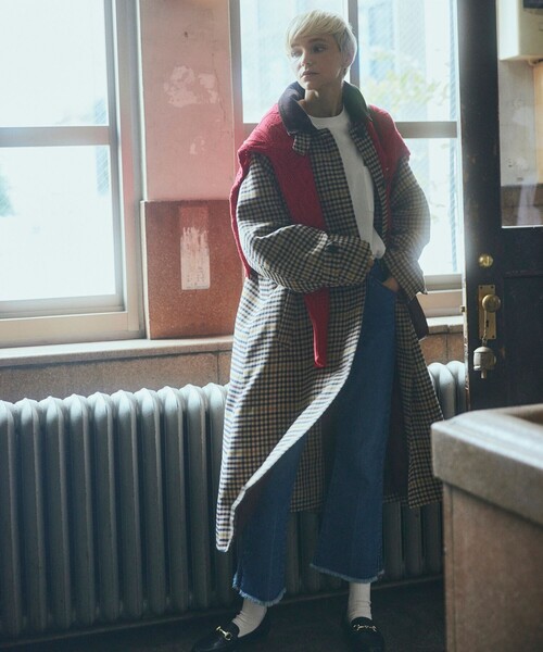 FREAK'S STORE（フリークスストア）の「Wrangler × FREAK'S STORE/ラングラー 別注FLARE DENIM PANTS/別注フレアデニムパンツ（デニムパンツ・レディース・ネイビー/サックスブルー・M/S）」の5枚目の写真