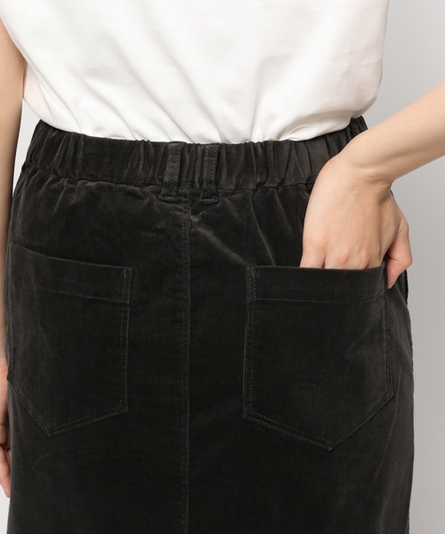 LEPSIM（レプシィム）の「ストレッチコーデュロイスカート　947918（スカート・レディース・チャコールグレー/ブルー/マスタード/グレイッシュベージュ・SMALL/MEDIUM/LARGE）」の21枚目の写真