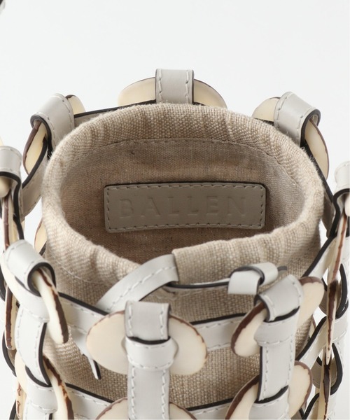 JOURNAL STANDARD（ジャーナルスタンダード）の「【BALLEN/バレン】 TAGUA BUCKET：バッグ（ハンドバッグ・レディース・ホワイト/ブラック/キャメル・FREE）」の5枚目の写真