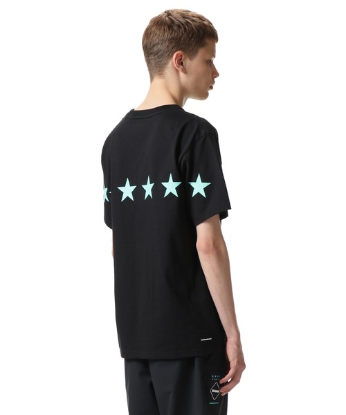 F.C.Real Bristol(エフシーレアルブリストル)の「46STARS TEE(Tシャツ/カットソー・メンズ・ホワイト/ブラック/ネイビー/グレー・SMALL/MEDIUM/LARGE/X-LARGE)」の7枚目の写真