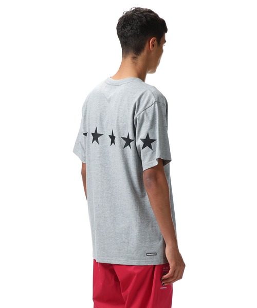 F.C.Real Bristol(エフシーレアルブリストル)の「46STARS TEE(Tシャツ/カットソー・メンズ・ホワイト/ブラック/ネイビー/グレー・SMALL/MEDIUM/LARGE/X-LARGE)」の14枚目の写真