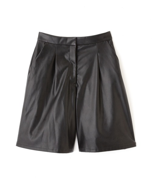 NATURAL BEAUTY BASIC（ナチュラルビューティーベーシック）の「フェイクレザーショートパンツ/0171230971（その他パンツ・レディース・キャメル/ブラック・SMALL/MEDIUM）」の4枚目の写真