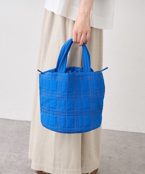 PUAL CE CIN（ピュアルセシン）の「ＱＵＩＬＴＩＮＧ　ＣＨＥＣＫ　ＴＯＴＥ（ショルダーバッグ・レディース・ネイビー/ベージュ/グレー/ブルー・FREE）」の19枚目の写真