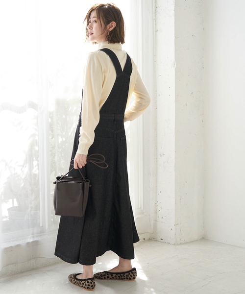 ROPE' PICNIC（ロペピクニック）の「【WEB限定】デニムジャンパースカート（ジャンパースカート・レディース・ブラック/ネイビー/ホワイト・38）」の6枚目の写真