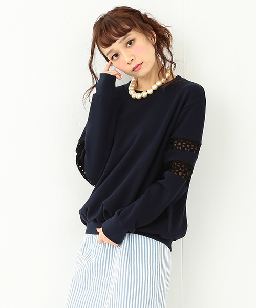 CAROLINA GLASER（カロリナ グレイサー）の「CAROLINA GLASER / レーシーライントップス（スウェット・レディース・クリーム/ネイビー・ONE SIZE）」の17枚目の写真