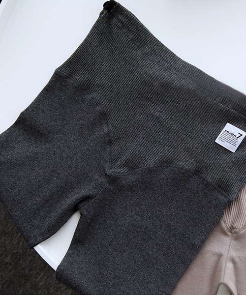 aimoha（アイモハ）の「シンプル マタニティレギンス（マタニティウェア/グッズ・レディース・ダークグレー/ブラック/ライトグレー・LARGE/X-LARGE/MEDIUM）」の7枚目の写真